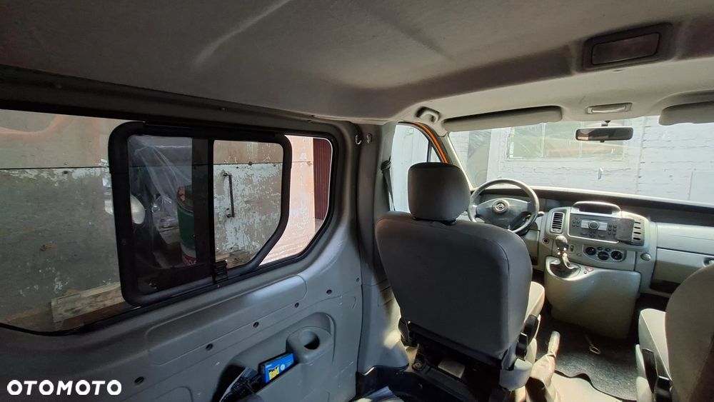 Opel Vivaro - 7