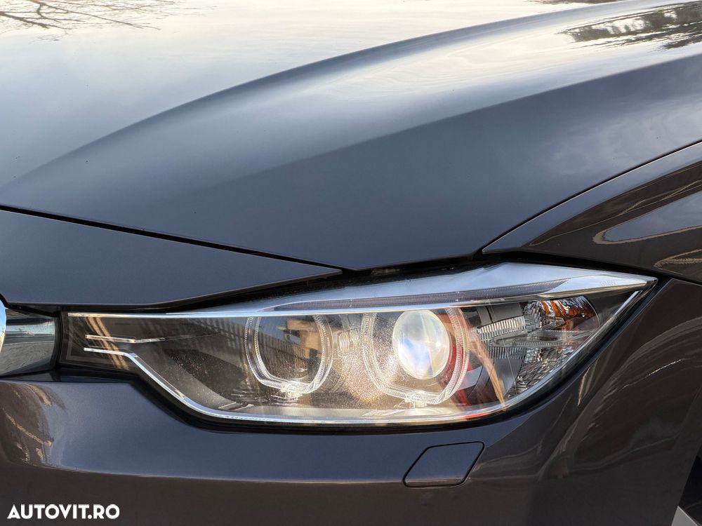 BMW Seria 3 320d Aut. Modern Line - 40