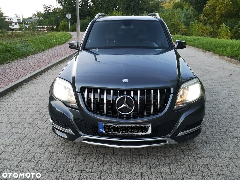 Mercedes-Benz GLK - 12