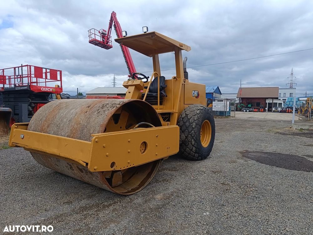 Caterpillar CS-563 - 3