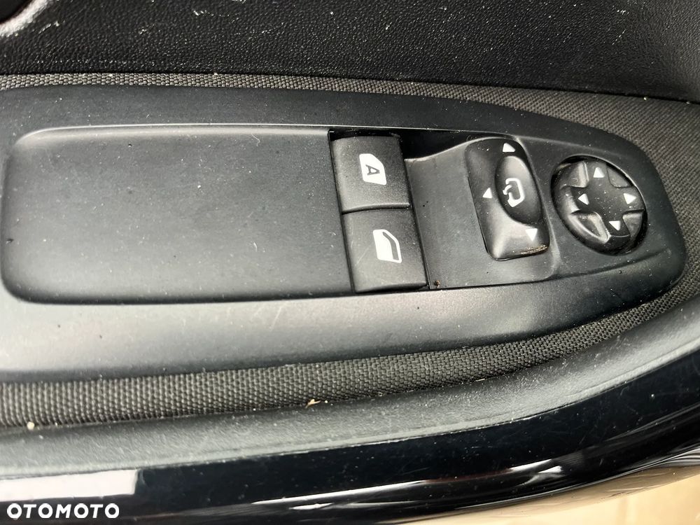Peugeot 208 PureTech 82 Style - 14