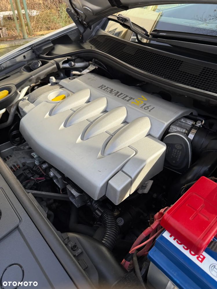 Renault Megane 1.6 16V Dynamique - 15