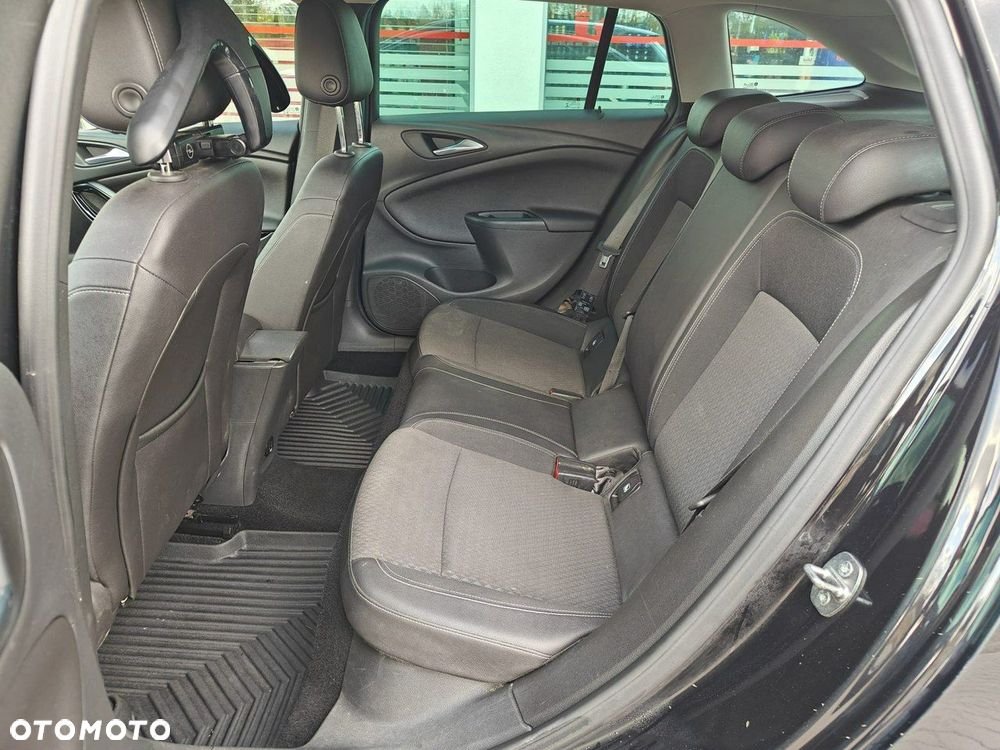 Opel Astra - 13