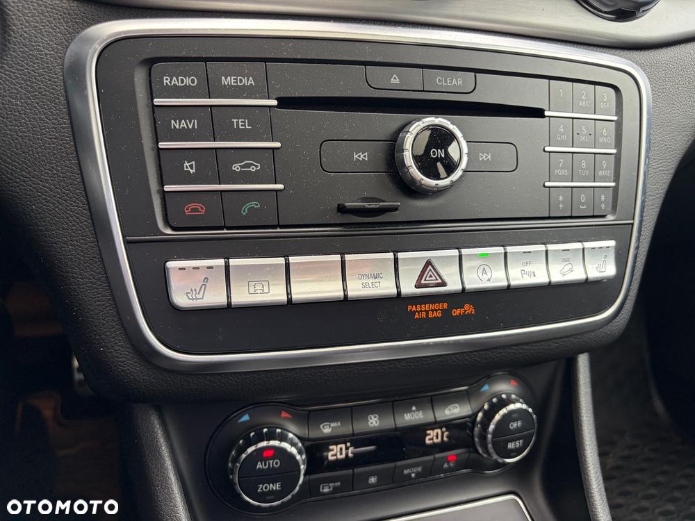 Mercedes-Benz GLA 220 4-Matic AMG Line - 16