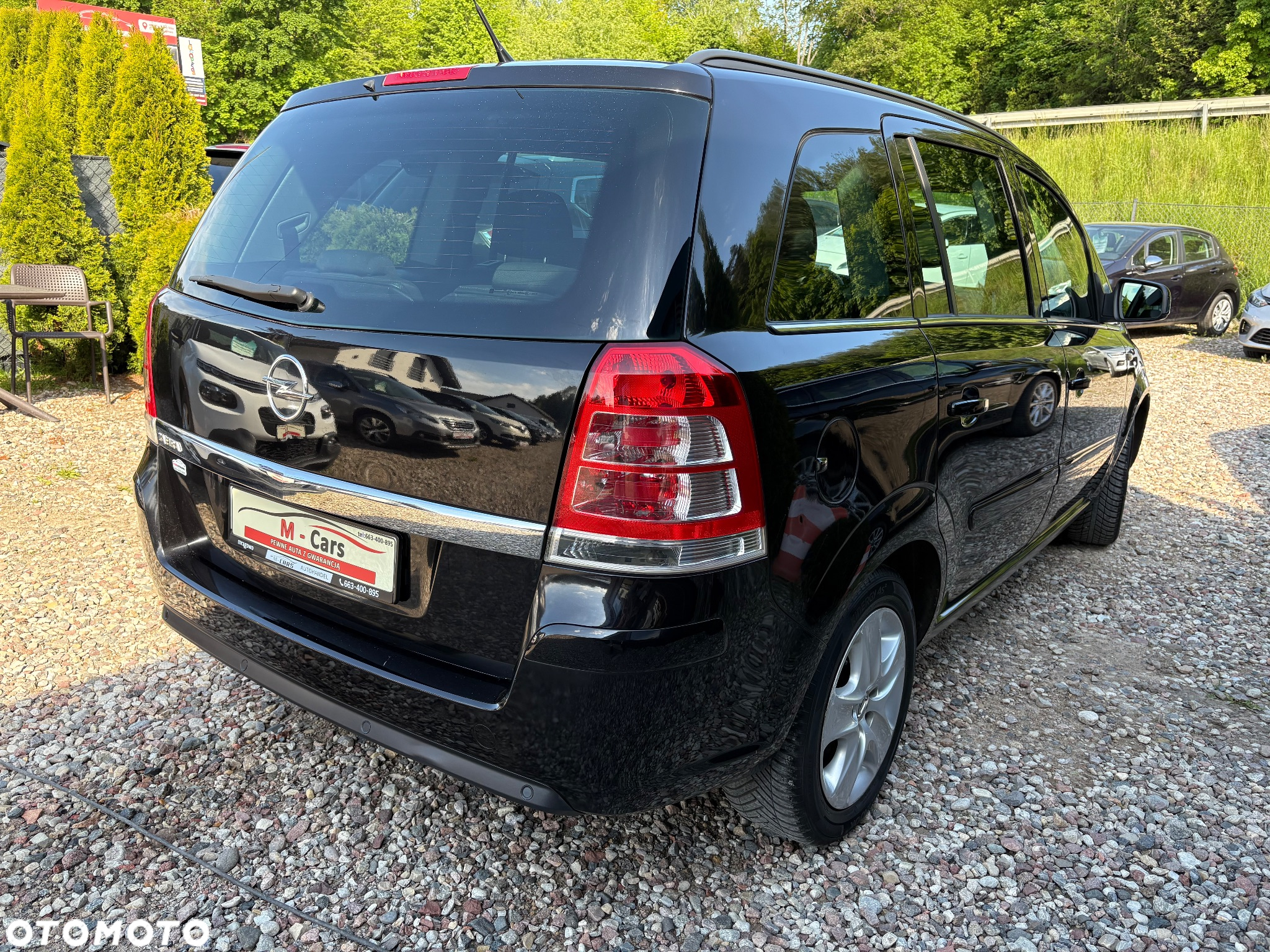 Opel Zafira 1.8 Cosmo - 9