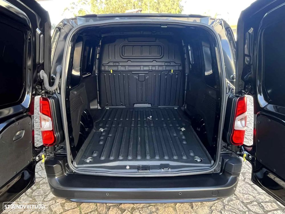 Citroën Berlingo M 1.5 BlueHDi 130cv EAT8 (caixa automática) - 31