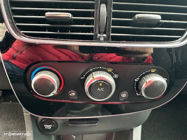 Renault Clio Sport Tourer 1.5 dCi Limited - 11