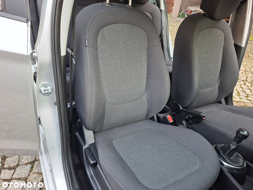 Hyundai i20 1.2 UEFA EURO 2012 Edition - 18