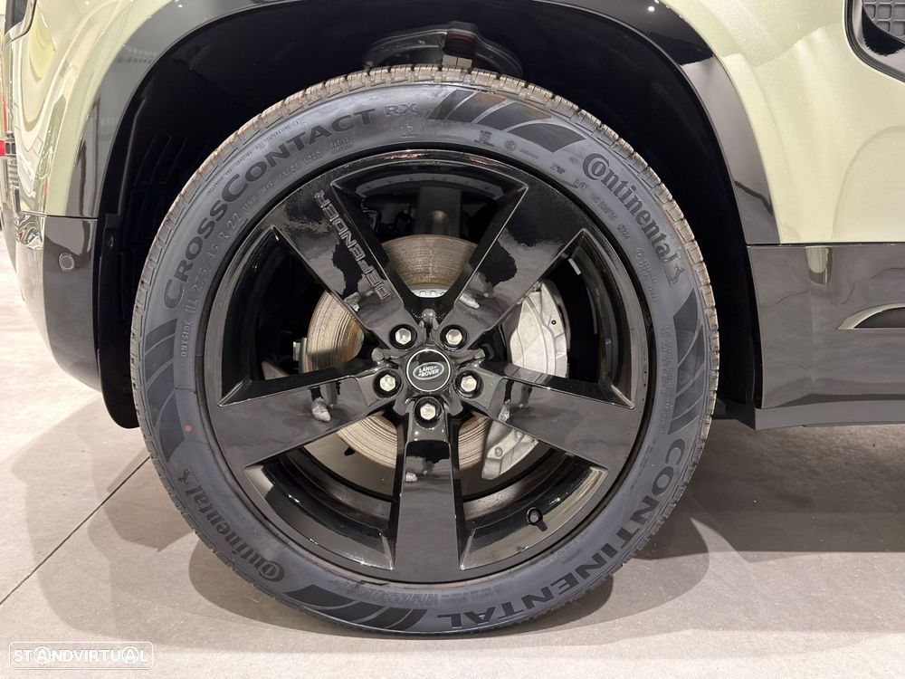 Land Rover Defender - 9