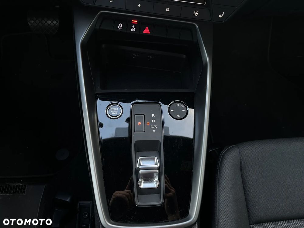 Audi A3 Limousine 30 TFSI mHEV Advanced S tronic - 22