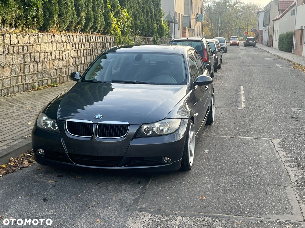BMW Seria 3 ver-320i - 5