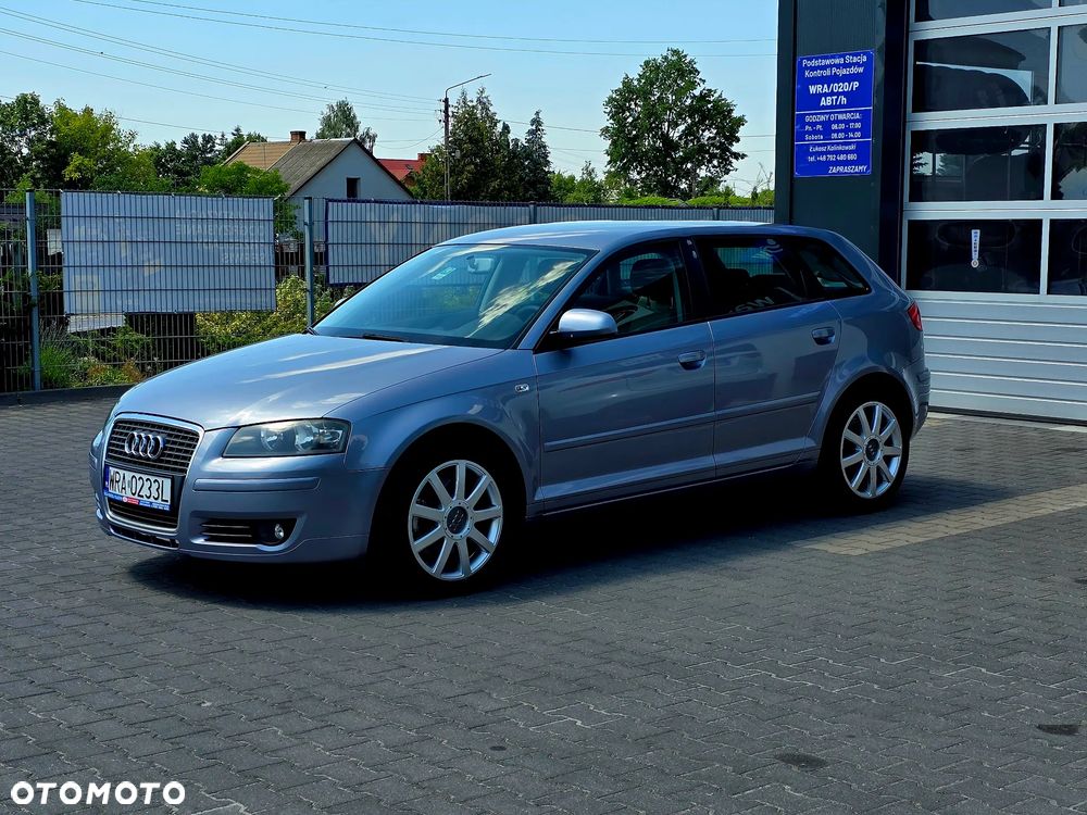 Audi A3 Sportback 2.0 TDI DPF Attraction - 1