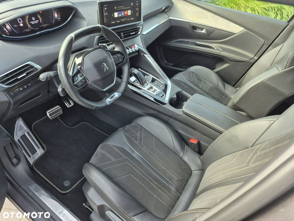 Peugeot 5008 - 13