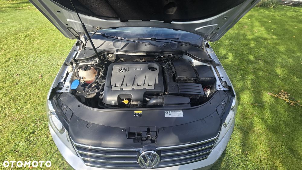 Volkswagen Passat - 3