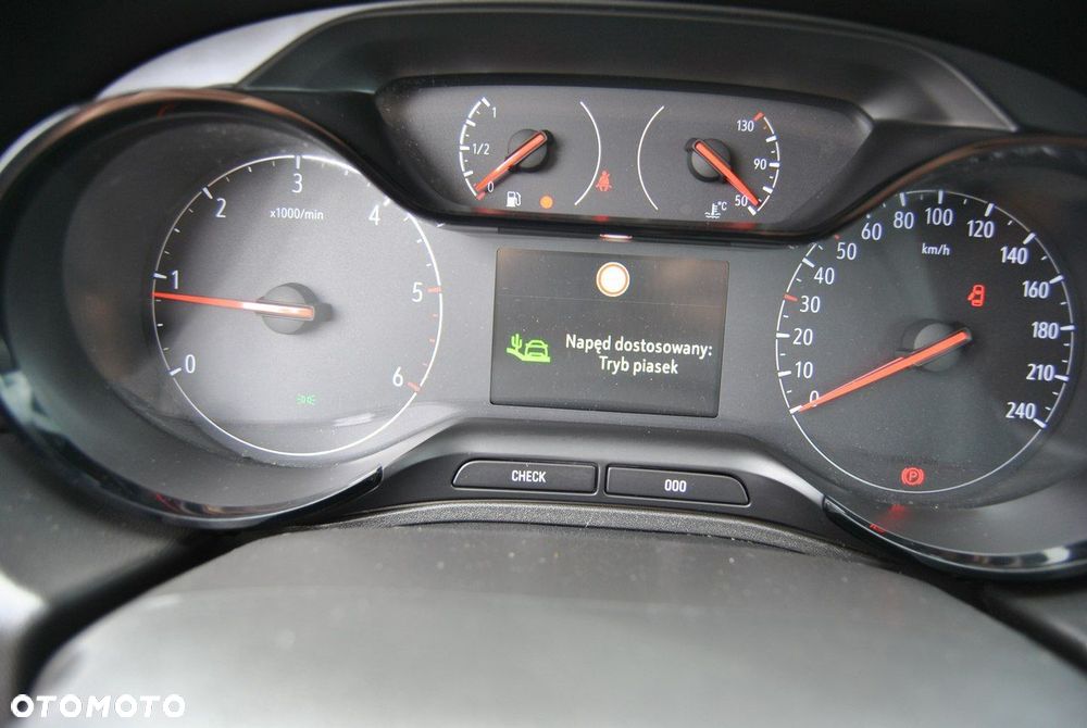 Opel Grandland X 1.6 CDTI Innovation S&S - 13