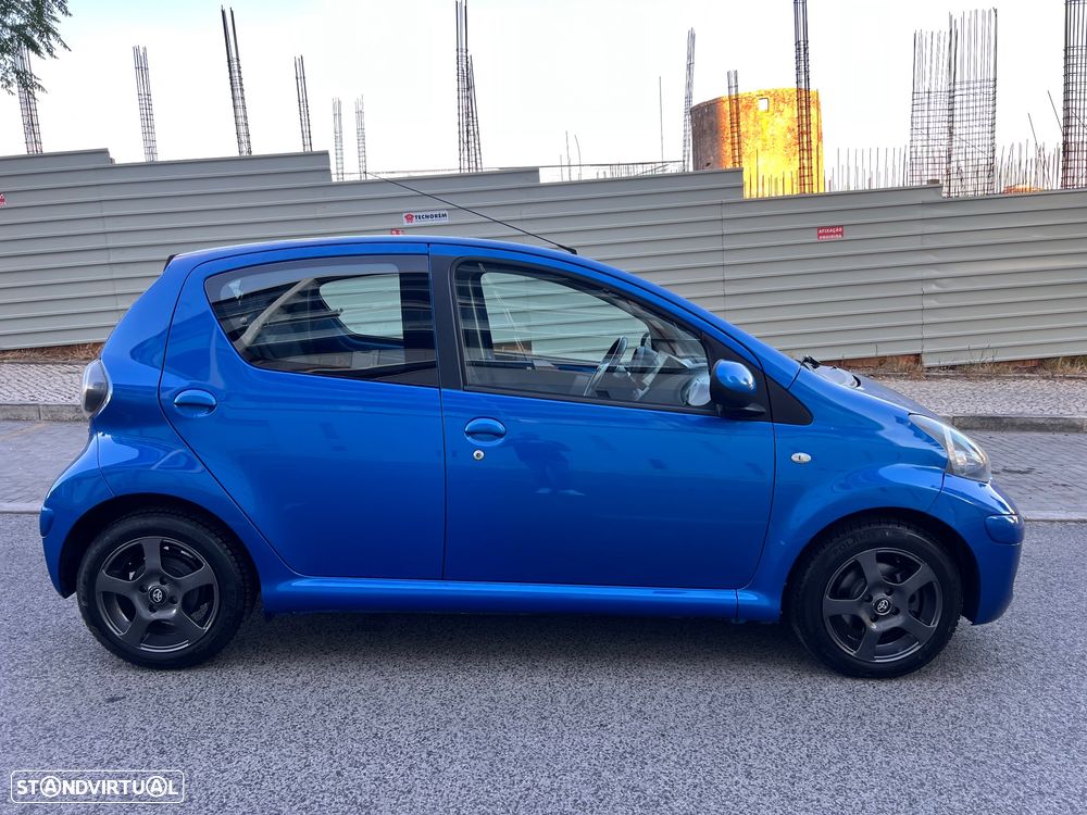 Toyota Aygo 1.0 Power Pack+AC+JLL - 4