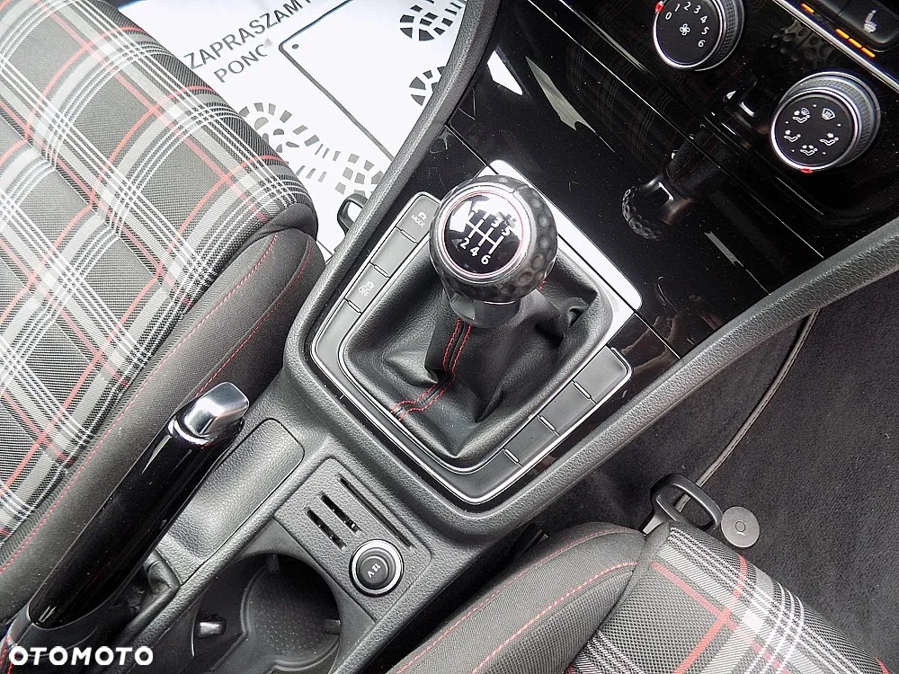 Volkswagen Golf 2.0 TSI OPF GTI - 19