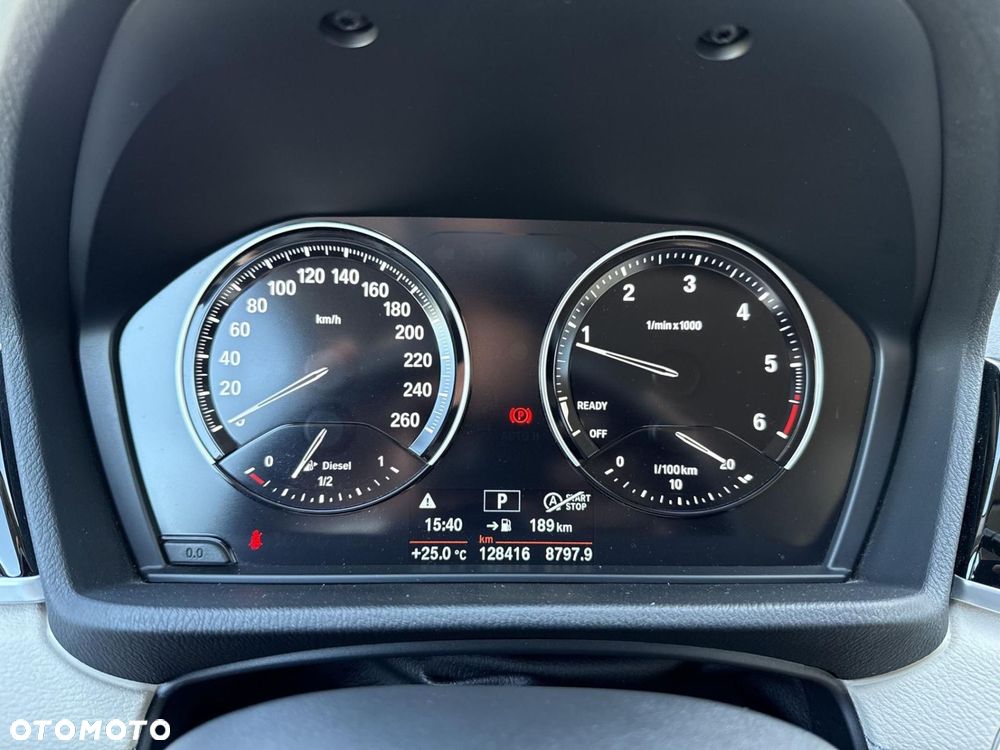 BMW X1 sDrive18d xLine - 25