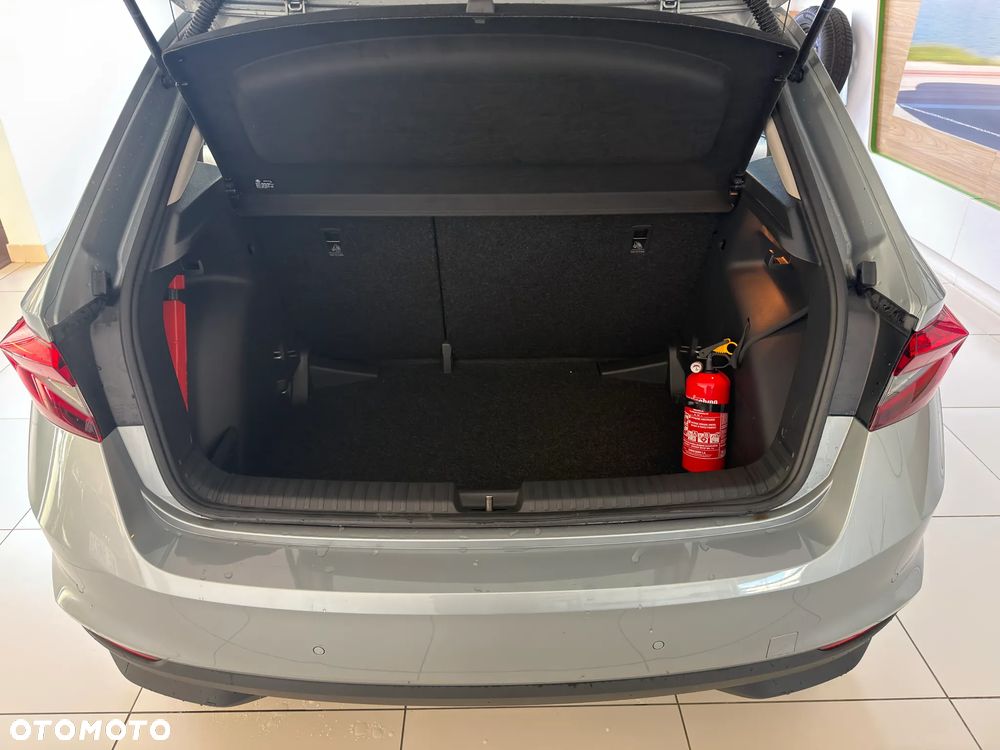 Skoda Fabia 1.0 TSI Drive - 17