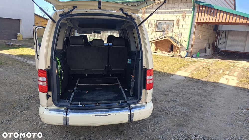 Volkswagen Caddy Comfortline Mixt DSG - 7