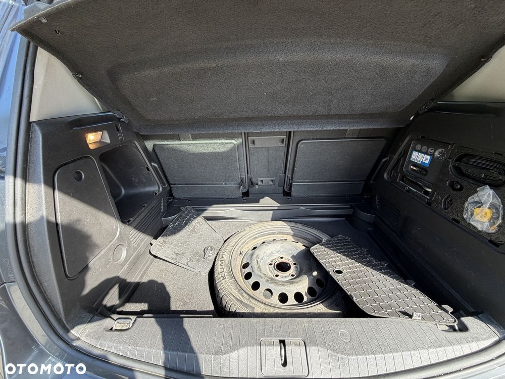 Opel Meriva - 8