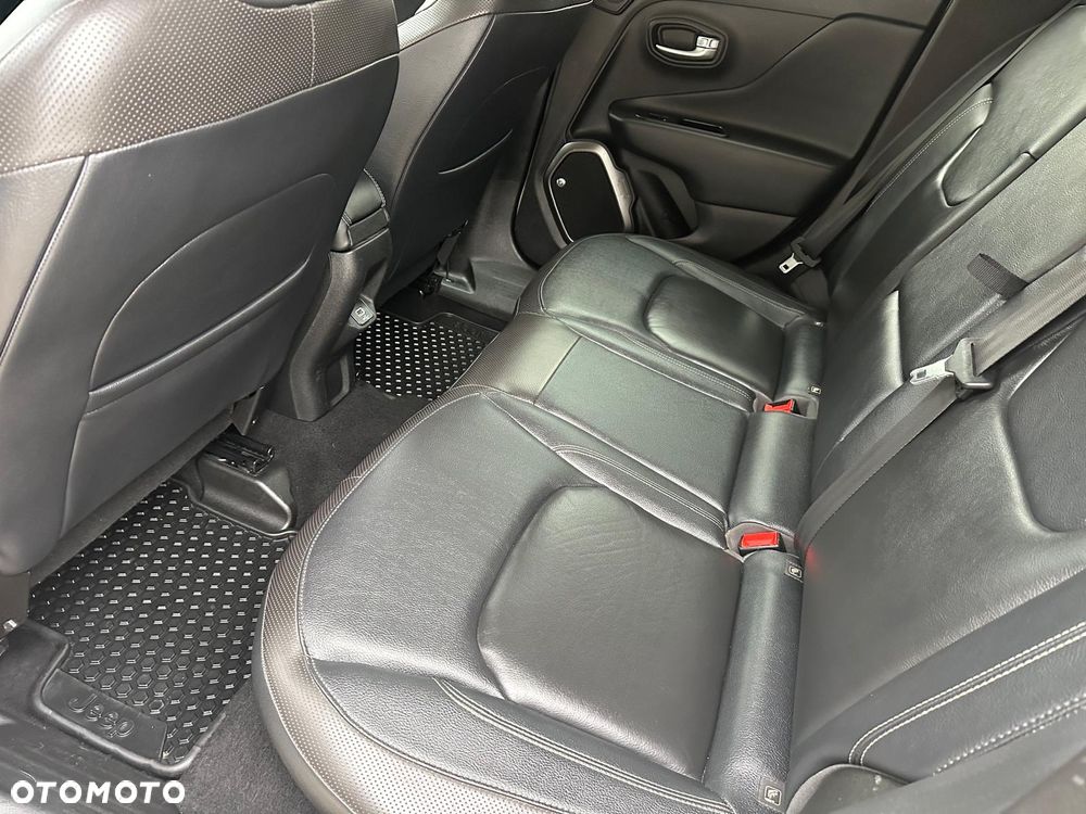Jeep Renegade 2.0 MultiJet Active Drive Limited - 22