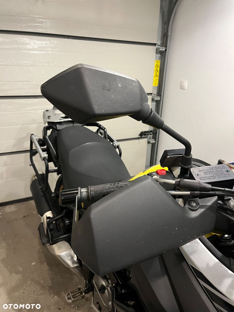 Suzuki DL - 15