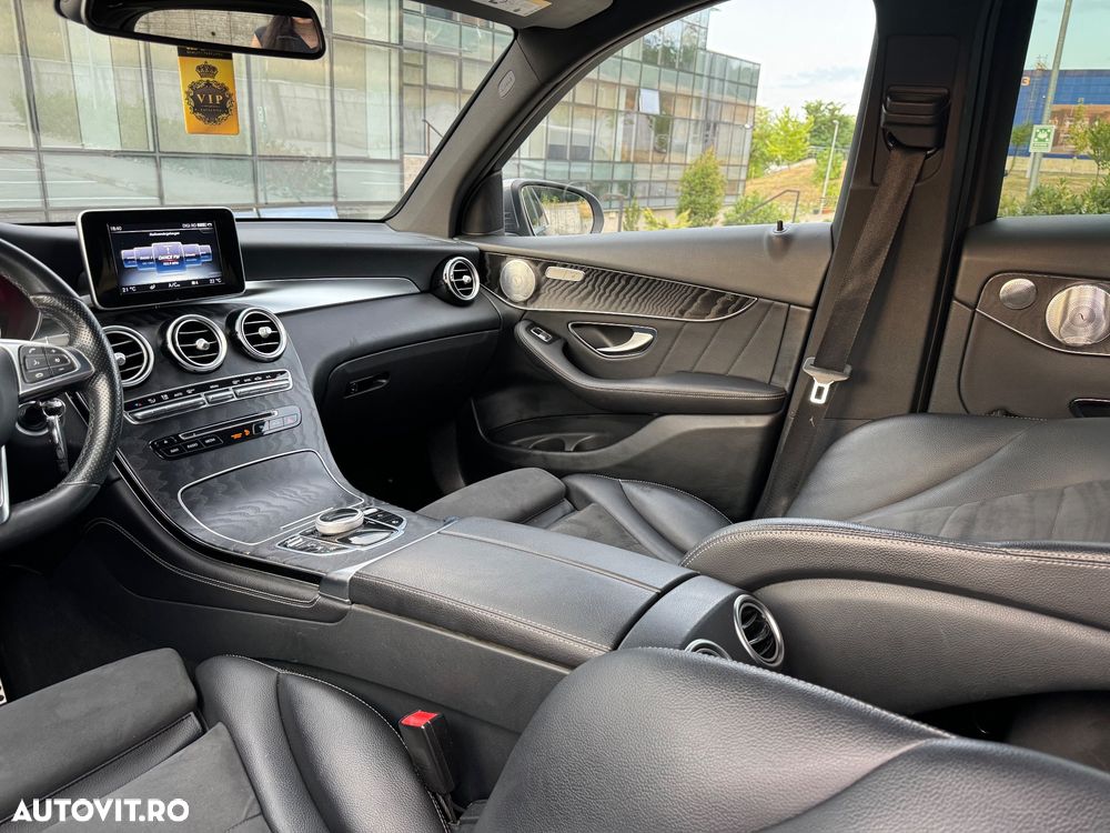 Mercedes-Benz GLC 220 d 4MATIC 9G-TRONIC AMG Line Plus - 21