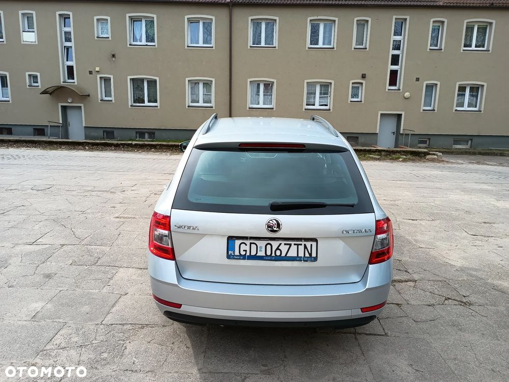 Skoda Octavia - 6