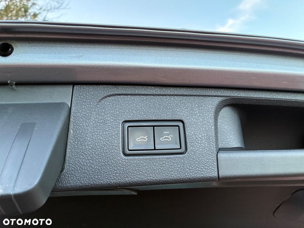 Volkswagen Passat - 40
