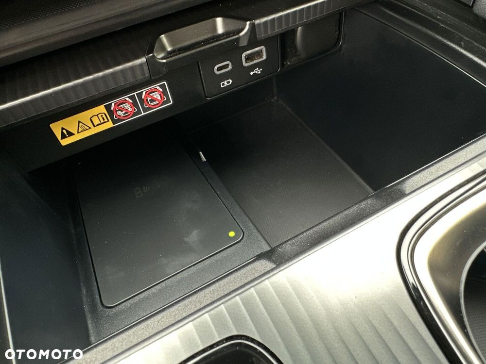 Lexus RX - 24