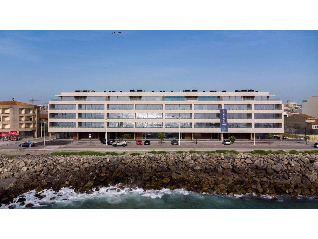 Apartamento T3 inserido no empreendimento 'Marina Terrace' - Grande imagem: 2/34