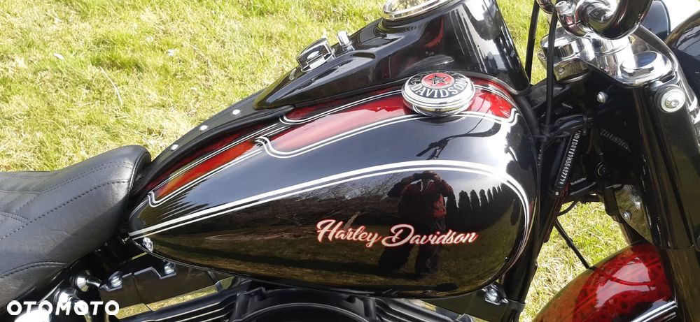 Harley-Davidson Softail Heritage Classic - 10
