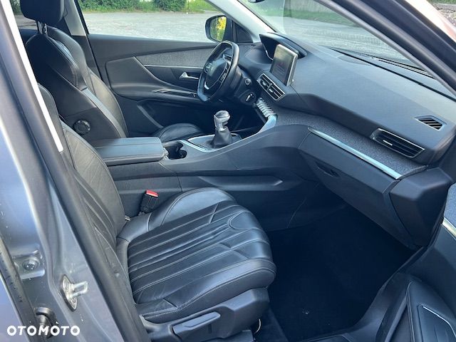 Peugeot 3008 PureTech 130 Stop & Start GPF Active Business-Paket - 18