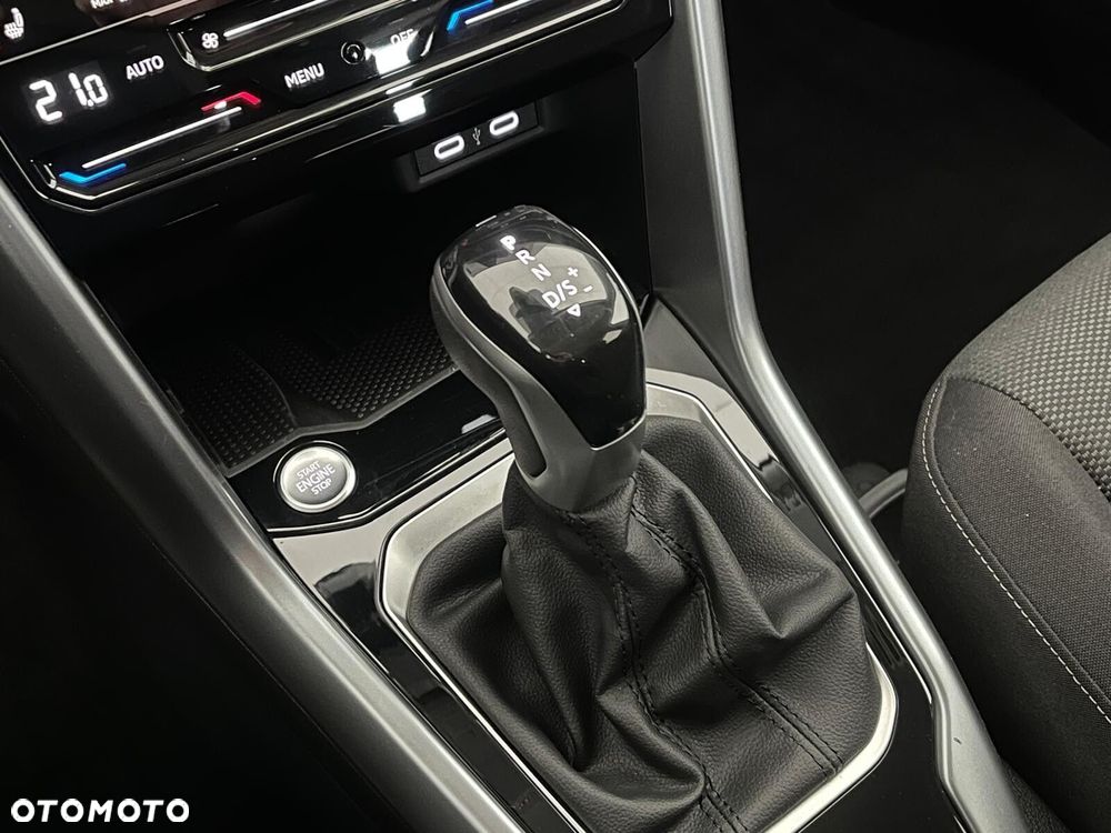 Volkswagen T-Roc - 27