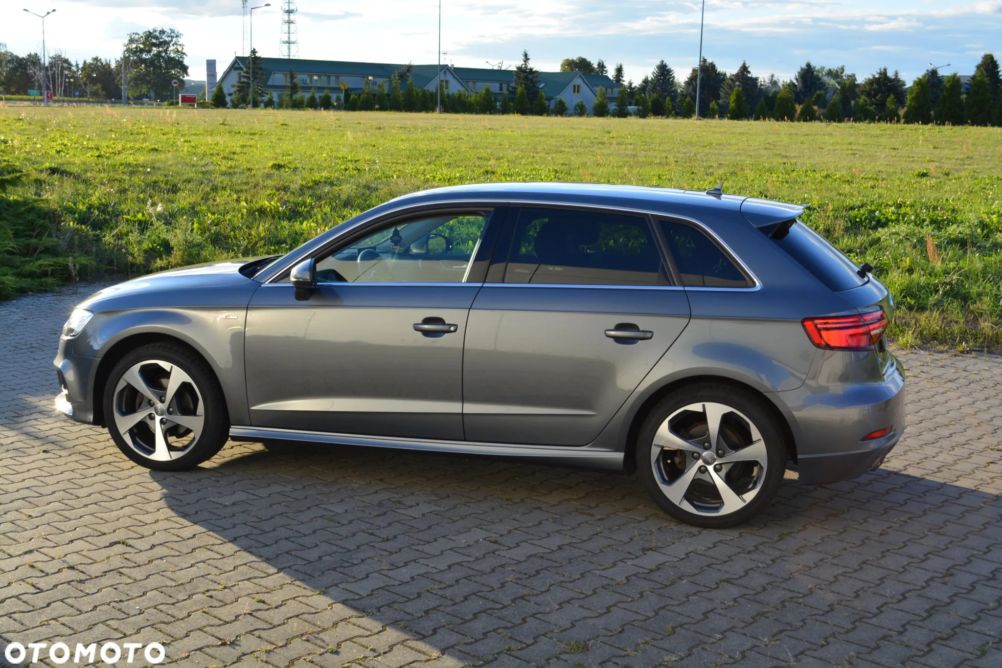 Audi A3 2.0 TDI Sportback S tronic S line Sportpaket - 18