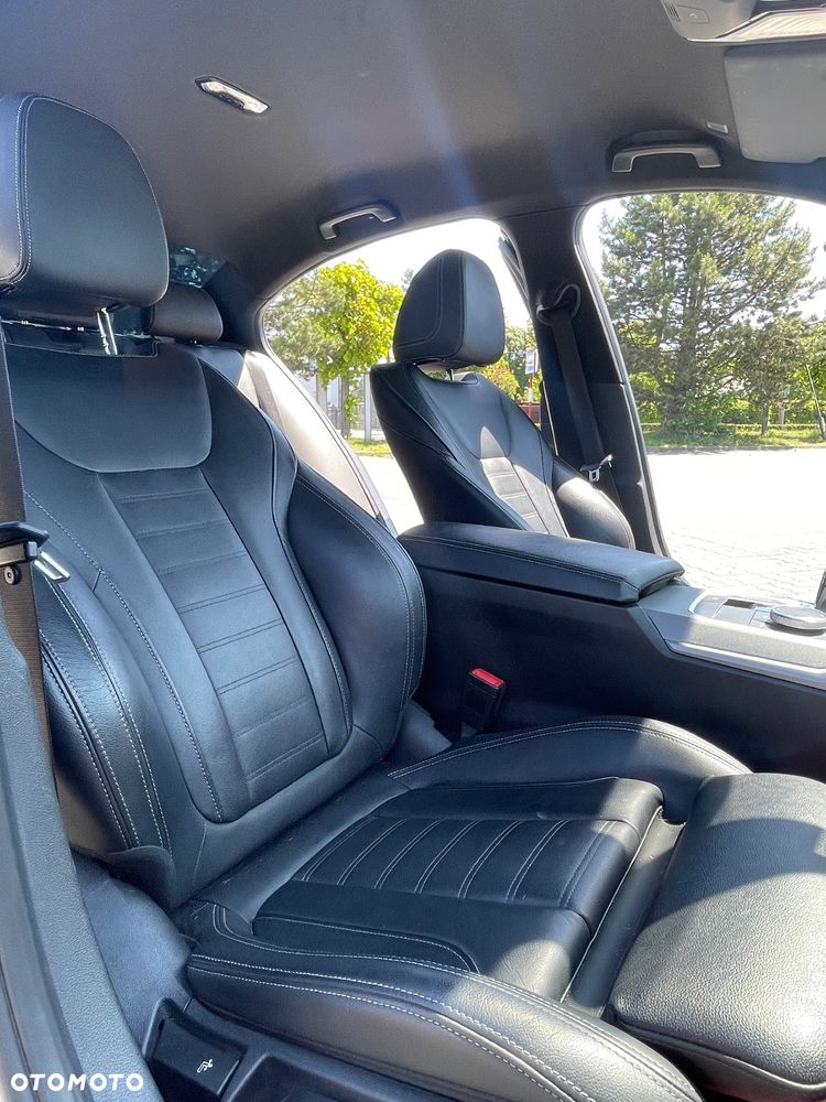 BMW Seria 3 330e Advantage - 22