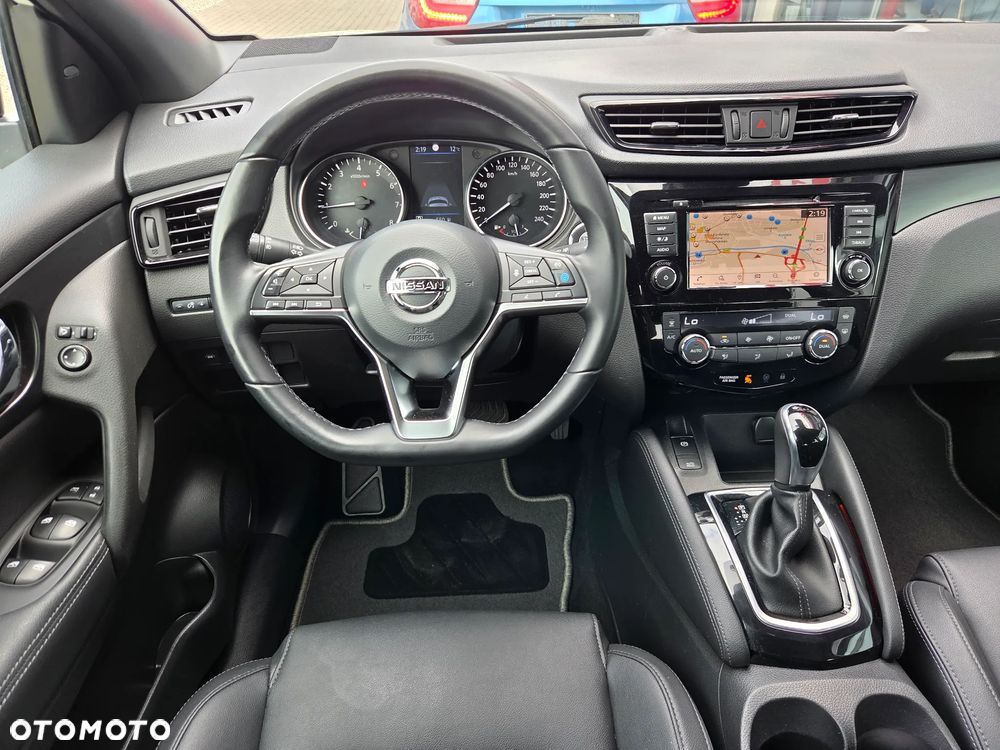 Nissan Qashqai 1.3 DIG-T DCT ACENTA - 20