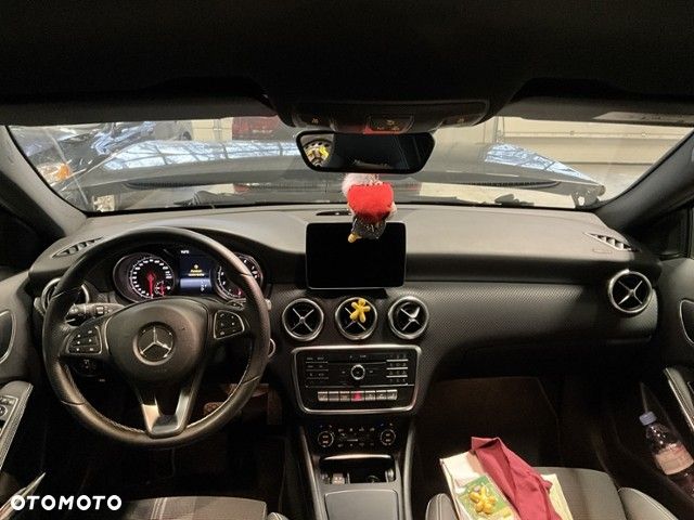 Mercedes-Benz Klasa A 200 (BlueEFFICIENCY) Urban - 9