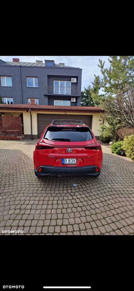 Lexus UX - 16