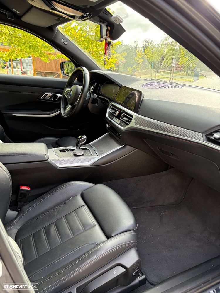 BMW 320 d Pack M Auto - 13