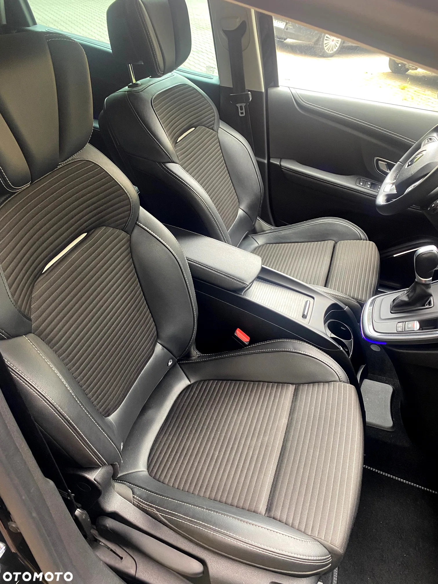 Renault Grand Scenic Gr 1.5 dCi Bose EDition EDC - 15