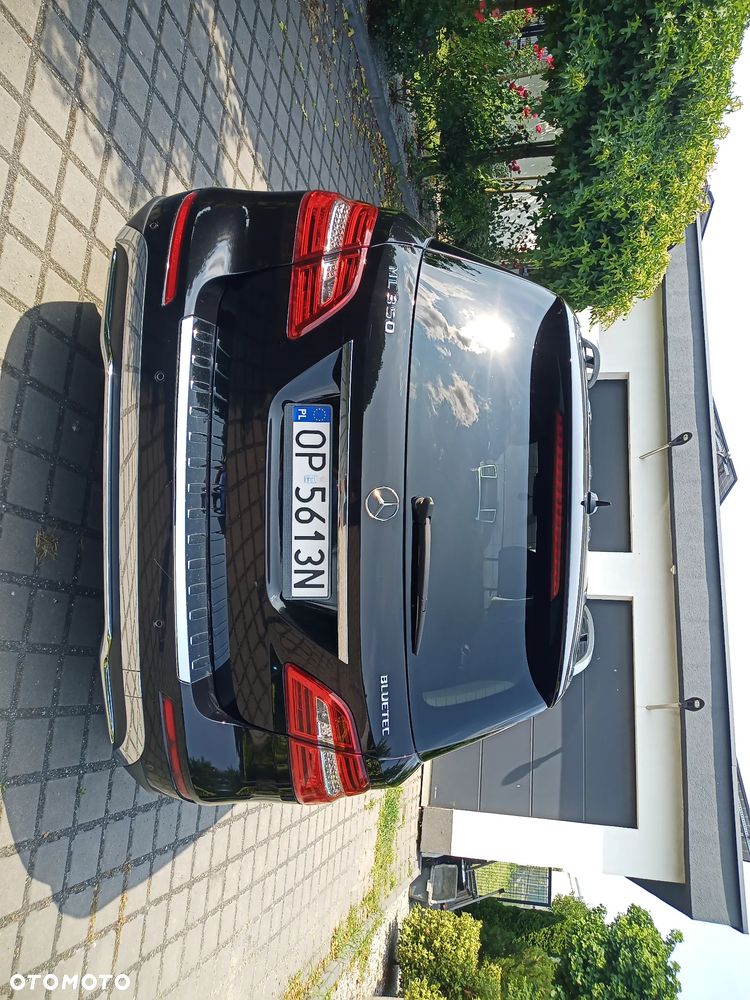 Mercedes-Benz ML - 4