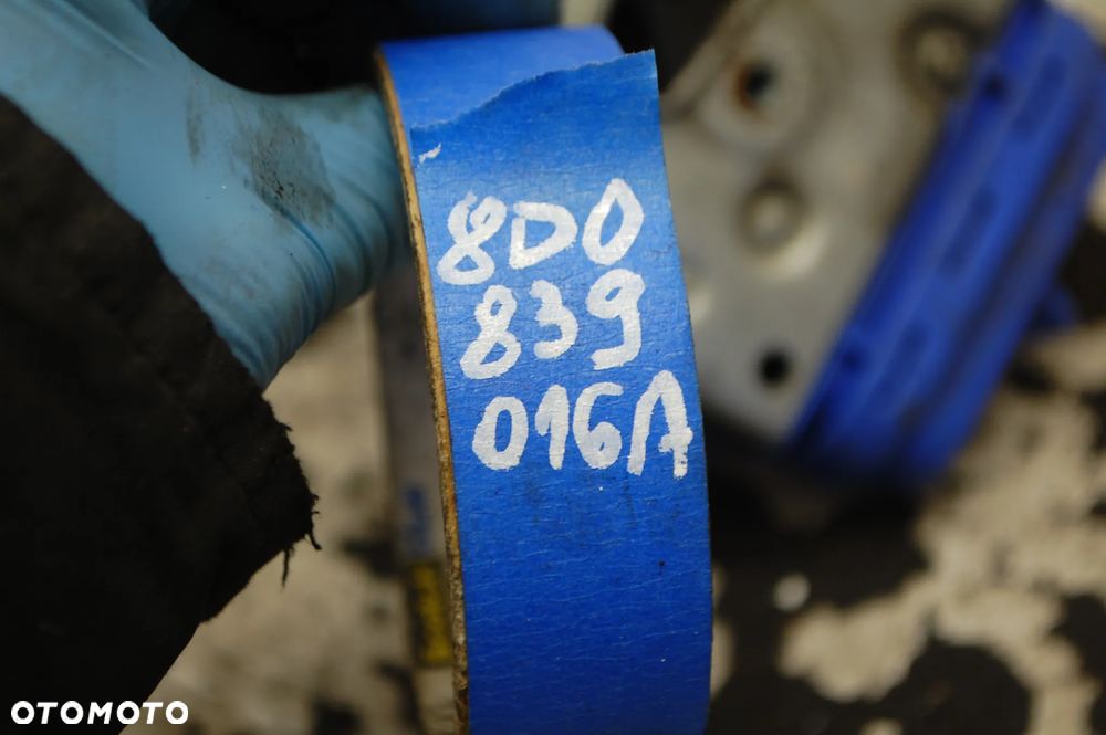 ZAMEK DRZWI LEWY PRAWY TYŁ TYLNY 8D0839015A 8D0839016A AUDI A3 8L LIFT A4 B5 - 8