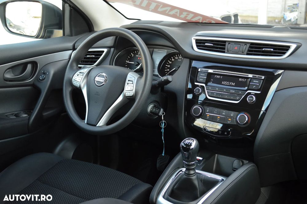 Nissan Qashqai 1.5 DCI N-Connecta - 4
