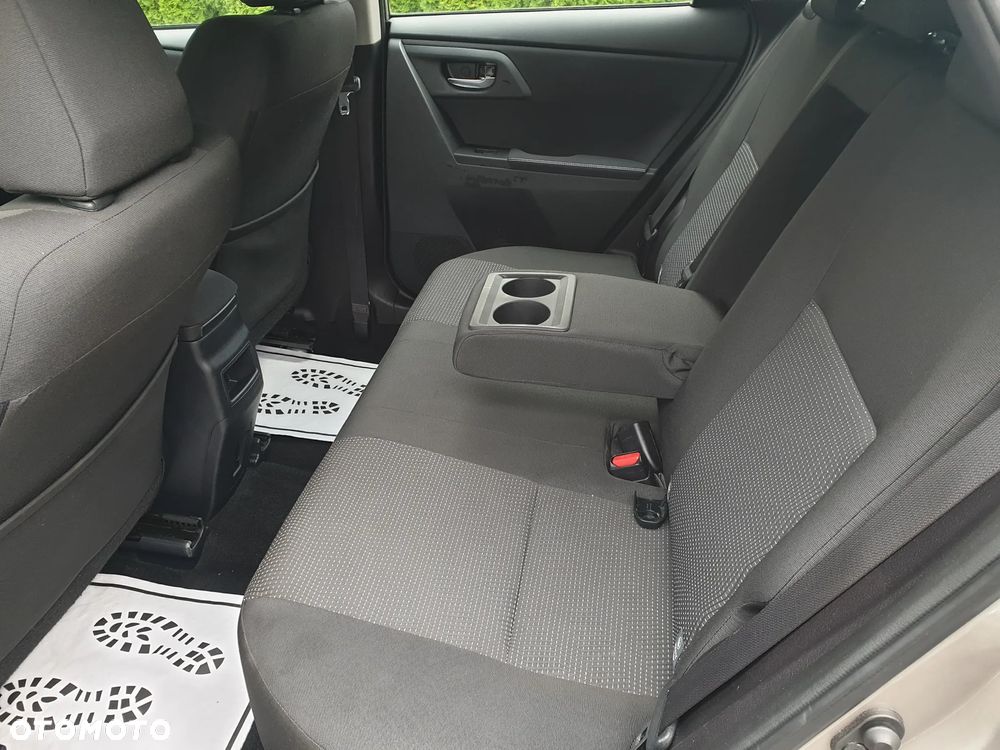 Toyota Auris 1.6 Executive - 15