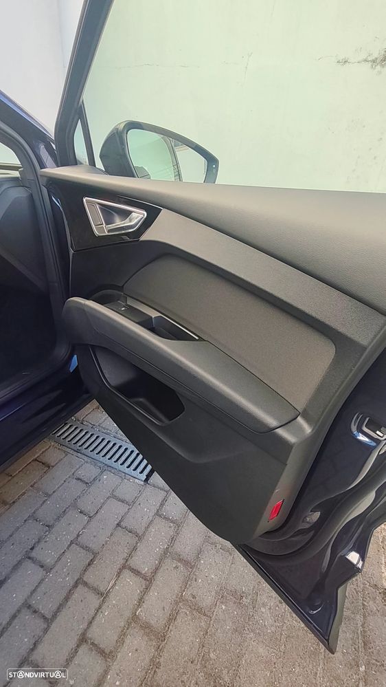 Audi Q4 e-tron 40 - 25