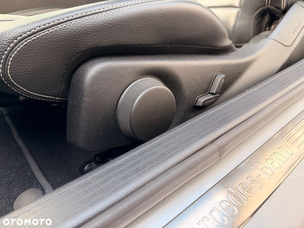 Mercedes-Benz Klasa C 180 BlueEFFICIENCY - 26