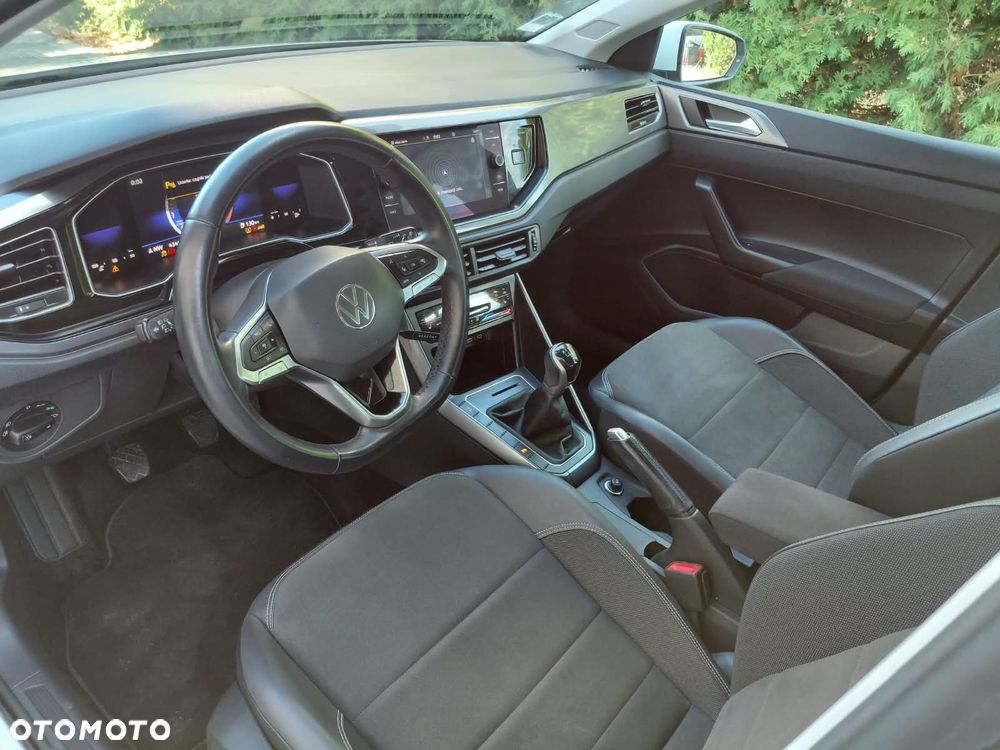 Volkswagen Polo - 19