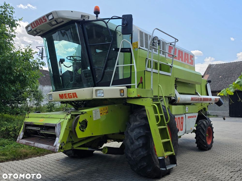 Claas Mega 208 - 3